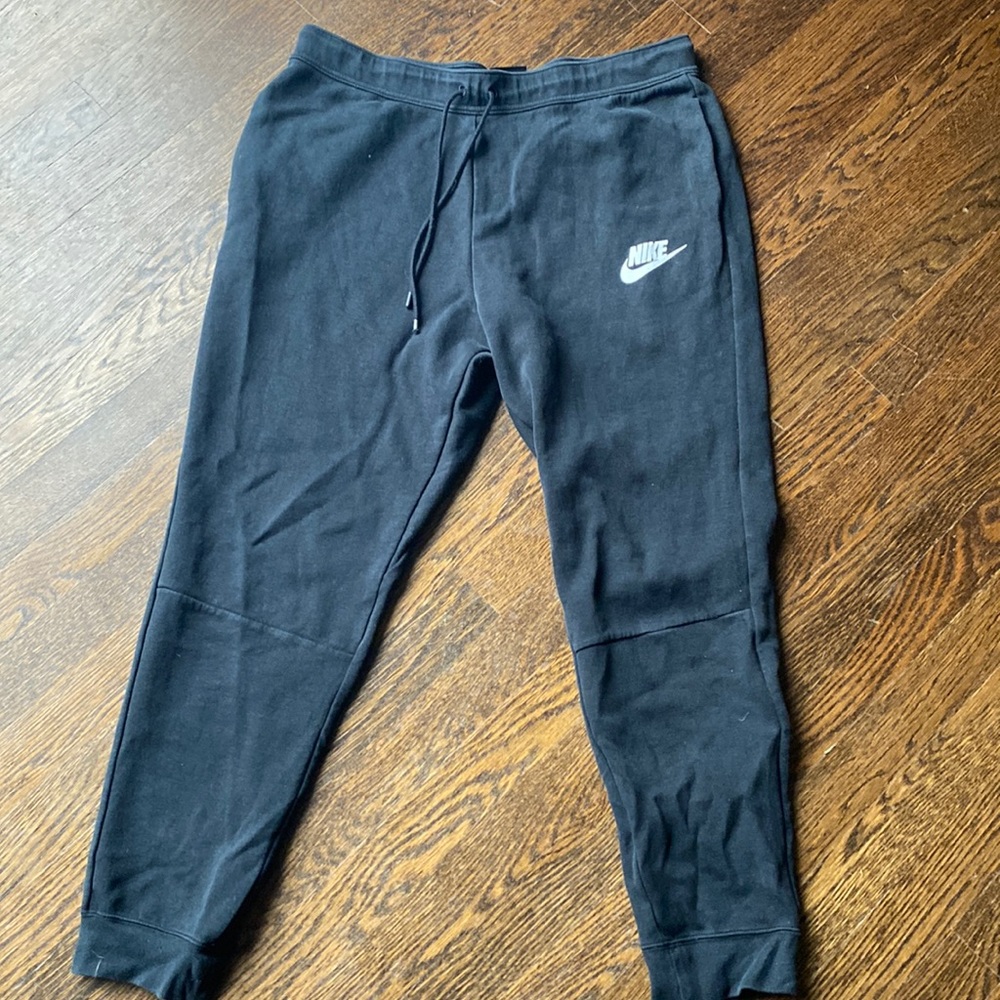 Nike joggers